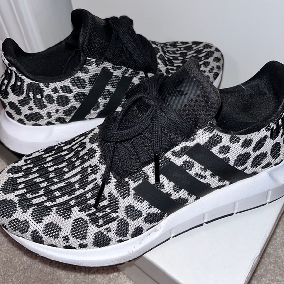 adidas Shoes - Adidas Swift Run Sneakers